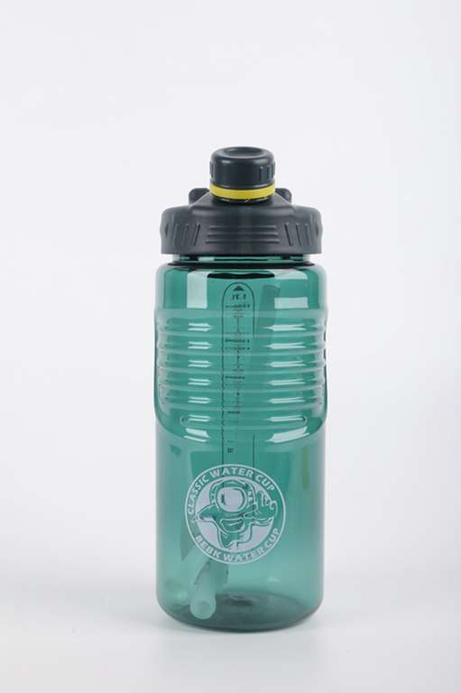 BEBK 1,7 Liter BPA-vrije Sportfles voor €1 per fles @ Ochama