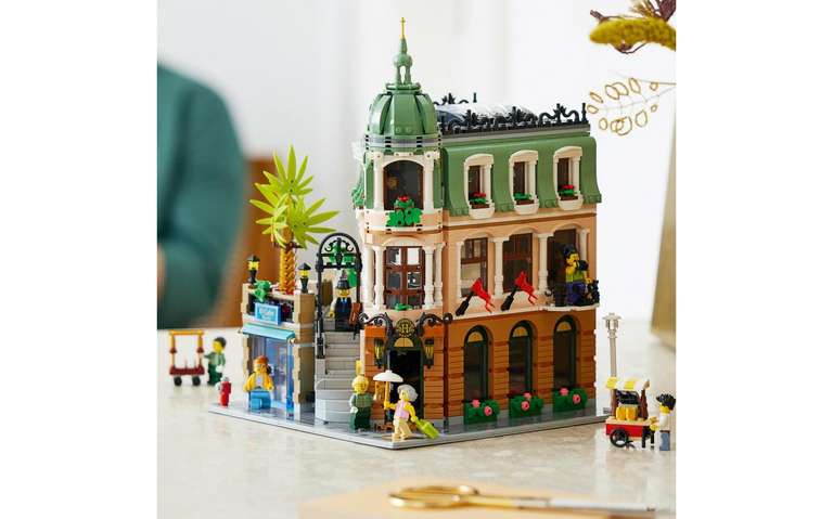 LEGO Icons Boetiekhotel 10297