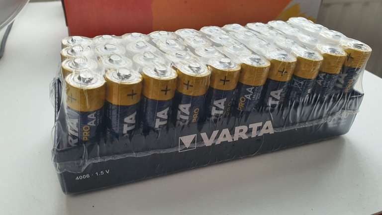 40 stuks Varta Industrial Pro AA alkaline batterijen