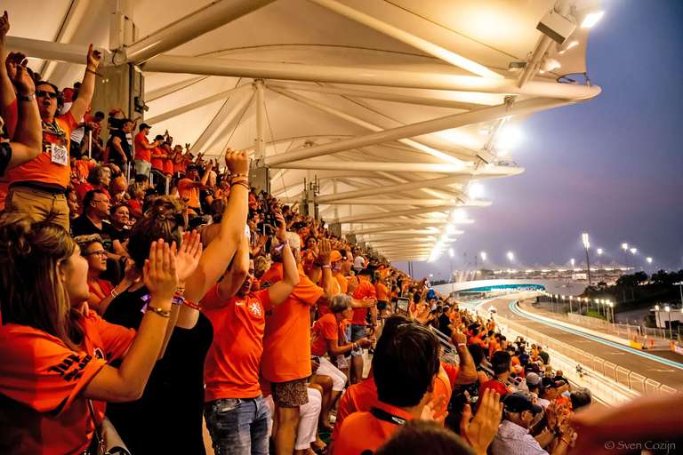 Formule 1 in Abu Dhabi: vliegtickets + hotel + 2 dagen F1 tickets + transfers