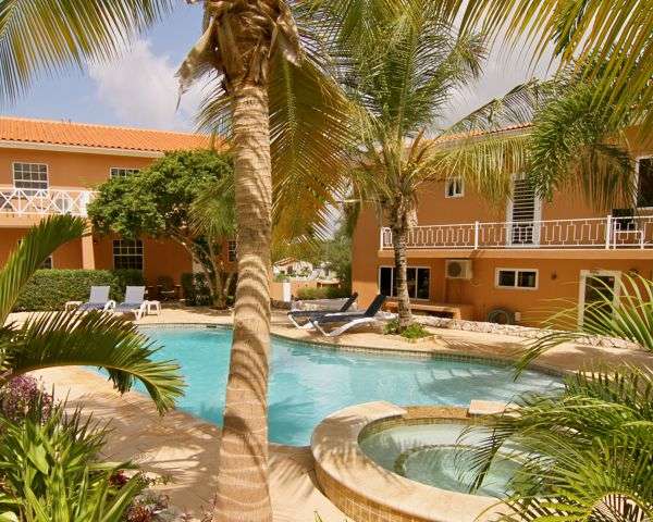 2 personen 7 dagen (5 nachten) appartement Curaçao incl. KLM vlucht 16 juli - 21 juli voor €569 p.p. @ Corendon