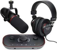 Focusrite Vocaster Two Studio Audio Interface Koptelefoon en Microfoon bedoeld voor podcast