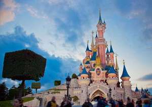 3 dagen Disneyland + 2 nachten in Disney accommodatie + Magic Over Disney vanaf €318 voor 2 personen @ Travelcircus