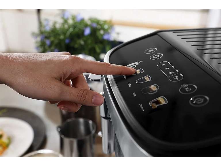 De’Longhi Magnifica Evo ECAM290.31.SB espressomachine voor €334,90 @ MediaMarkt