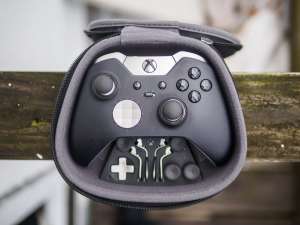Xbox one elite controller met 3 maanden xbox live voor €103,98 @Amazon.de