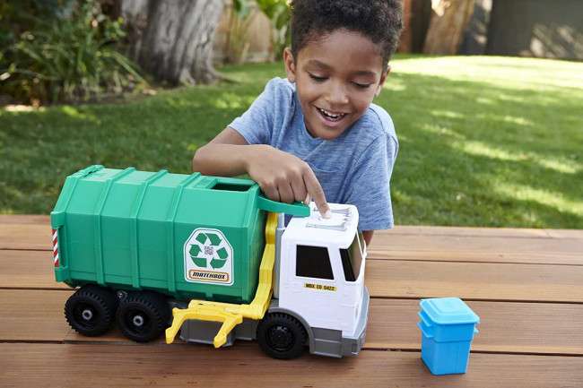 Matchbox - Grote recyclingwagen met vuilnisemmer en sorteercentrum - 38cm