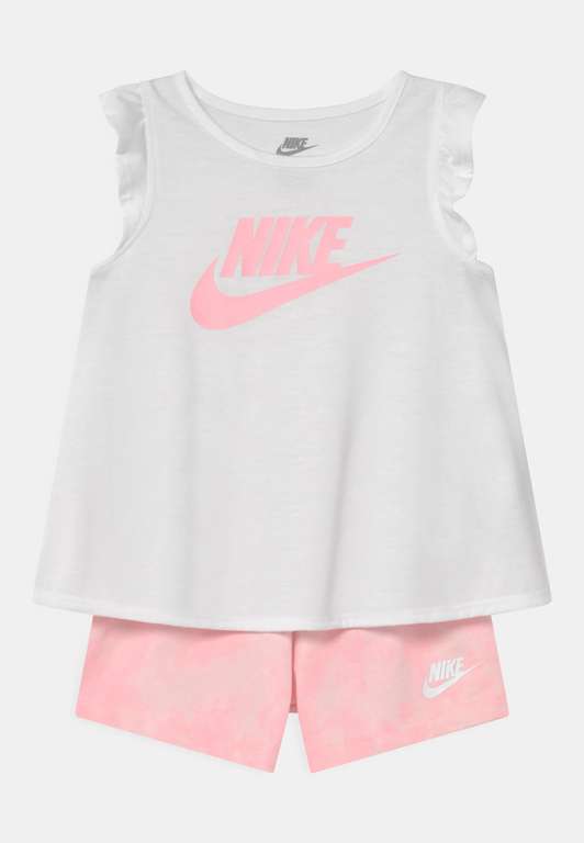Nike Sportswear Magic Club girls set