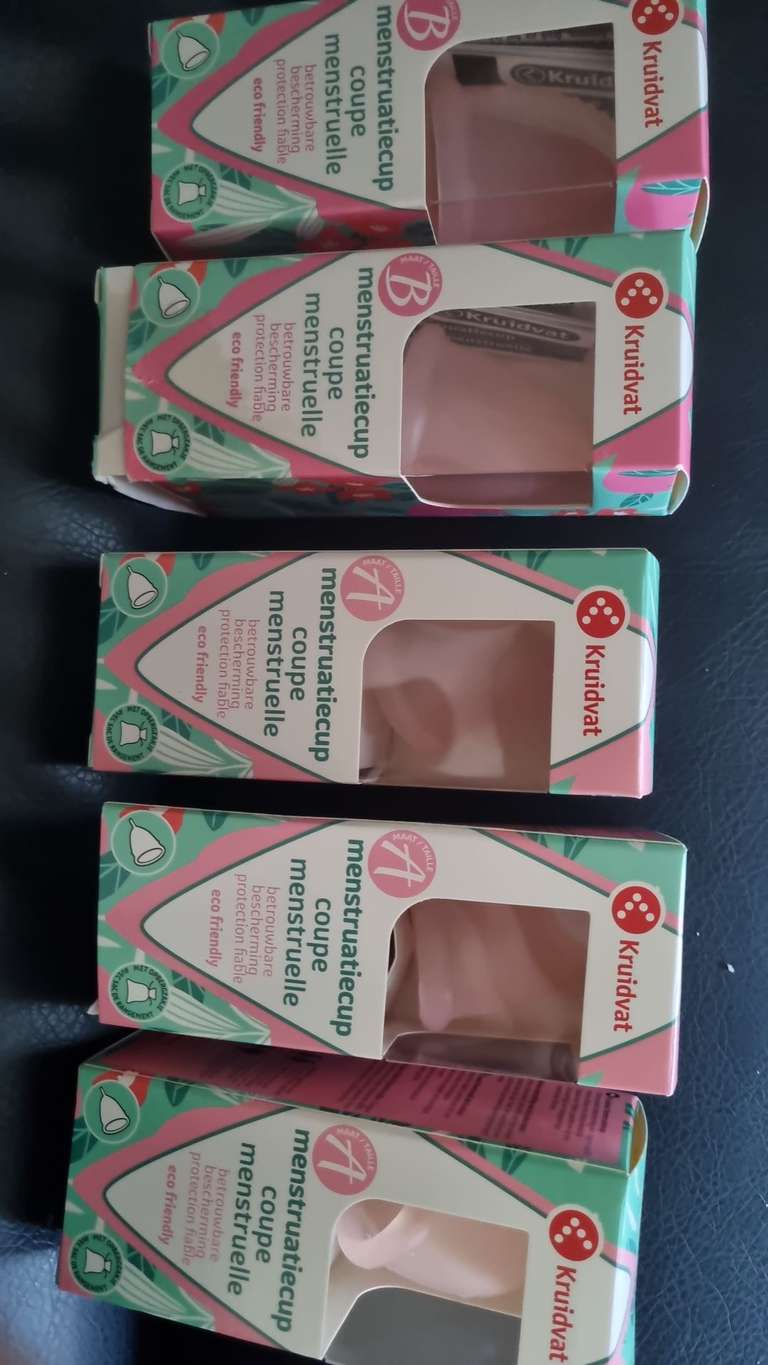 Kruidvat menstruatiecup 5 voor €5 (normaal €15 per stuk)