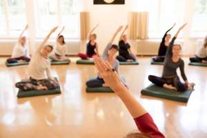 Saswitha Yoga Online - Maand Februari Gratis