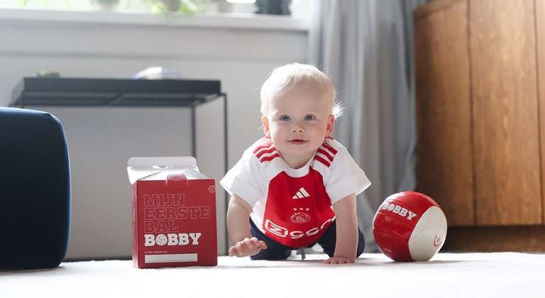 Ajax Bobby bal